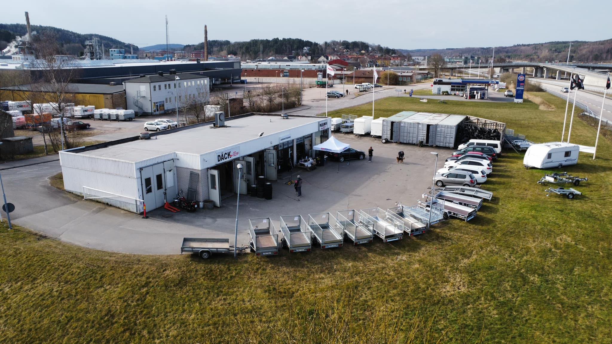 Mekaniker och partner sökes